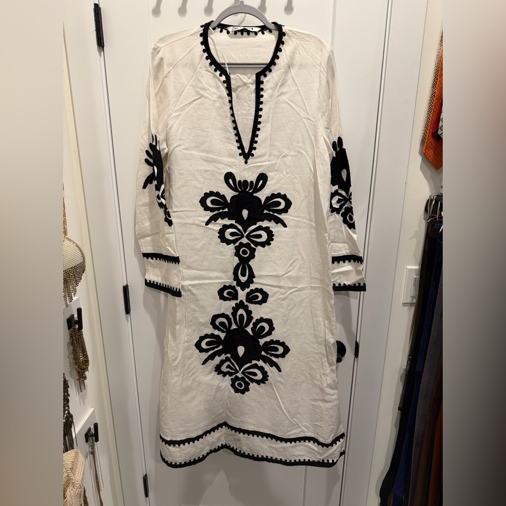 Zara Linen Black and White Embroidered Dress